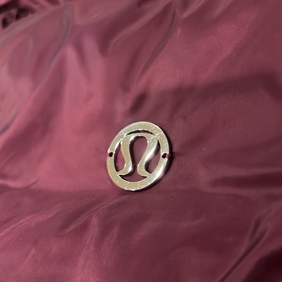 Lululemon down - Picture 5 of 9